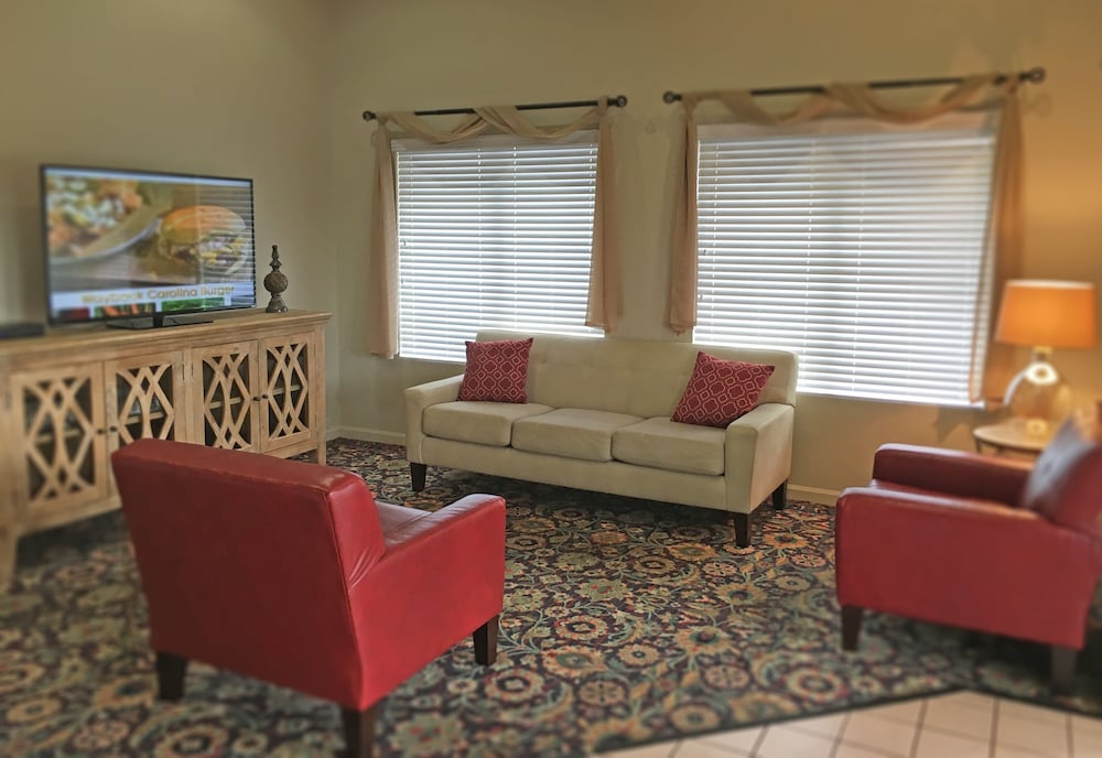 Inn of Clanton - photo 3