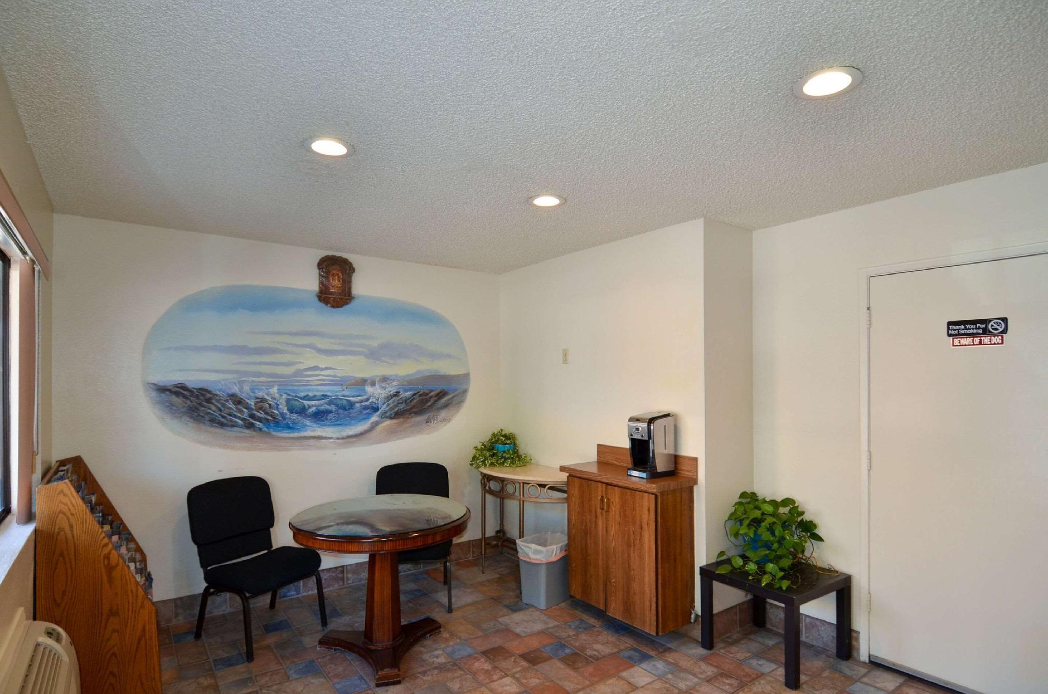 Beyond Stay Hotel - photo 18