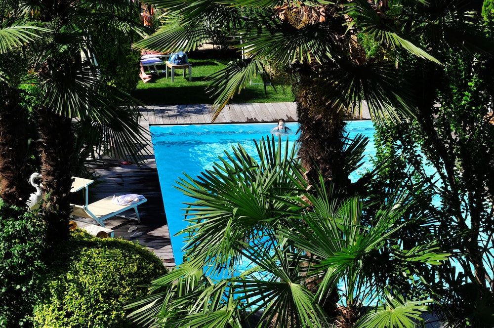 Apparthotel Gartenresidence Nalserhof — hotel in Nalles