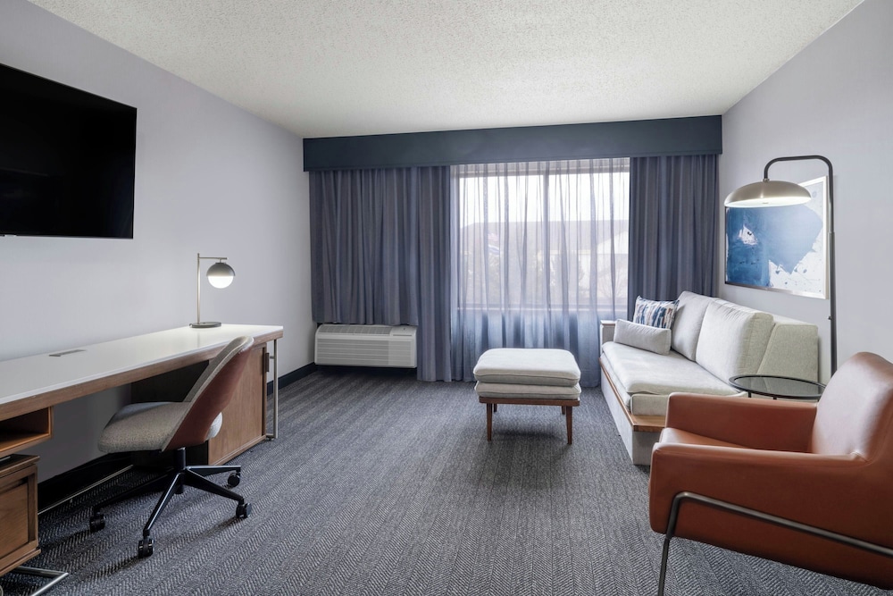 Courtyard by Marriott Boulder Broomfield - photo 18