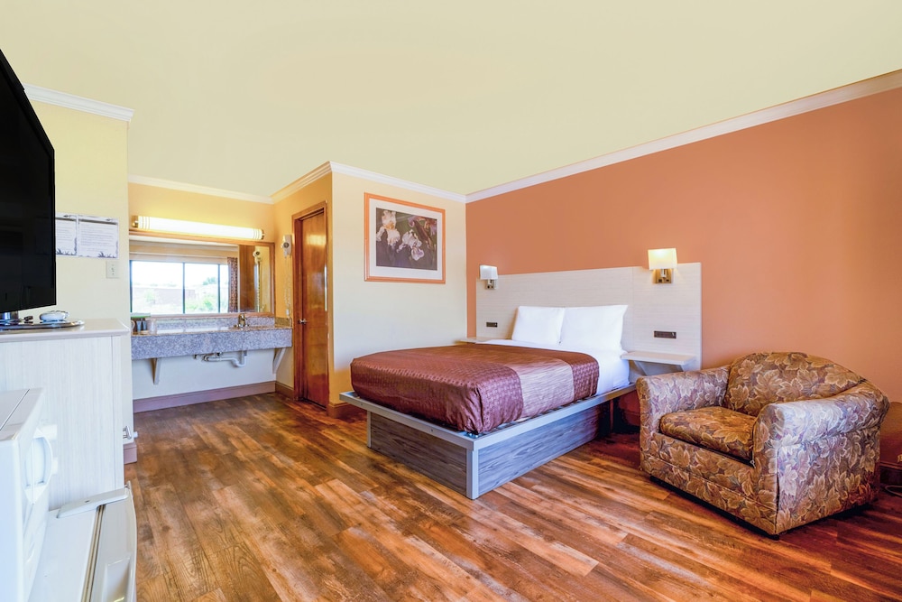 River Valley Motor Inn La Grange Texas - photo 30