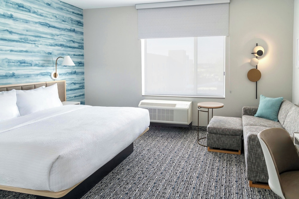 TownePlace Suites by Marriott Detroit Taylor - photo 16