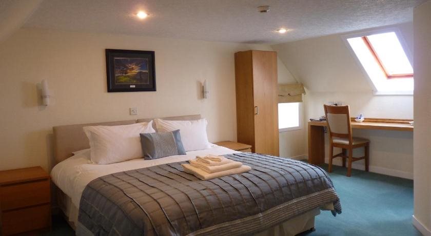 Pentland Lodge House B&B — 4-Star Luxury Hotel in Thurso, United Kingdom