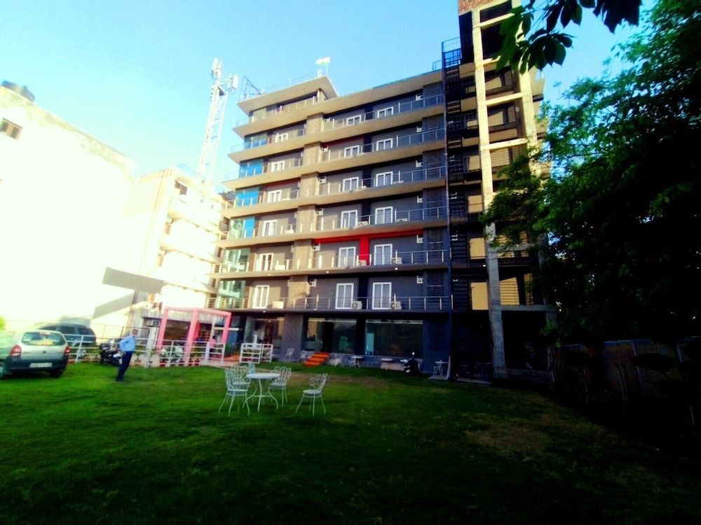 Hotel Aarkay Palace - last minute hotel in Noida