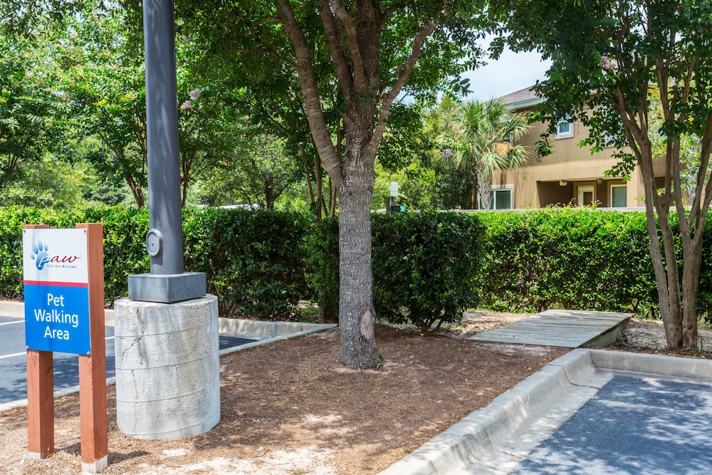 Candlewood Suites Destin Sandestin by IHG - photo 27