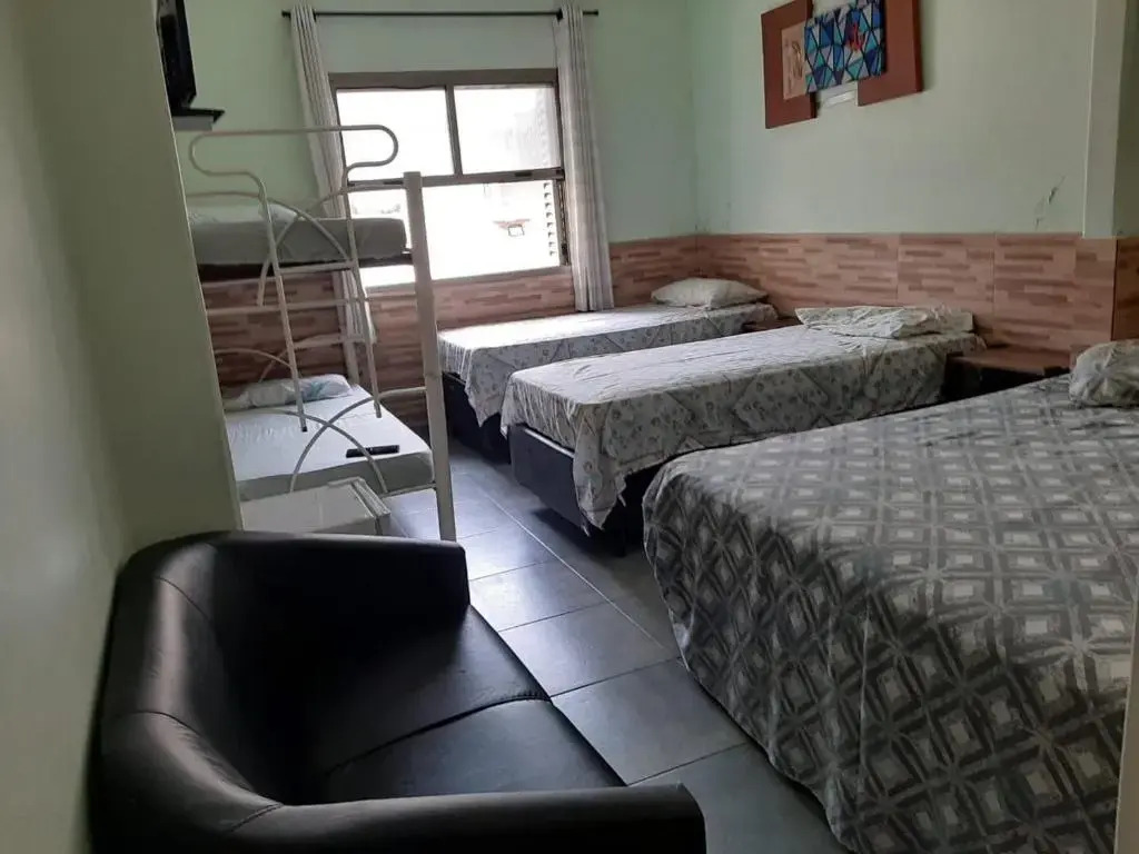 Pousada Villarejo Guaruja — Guaruja