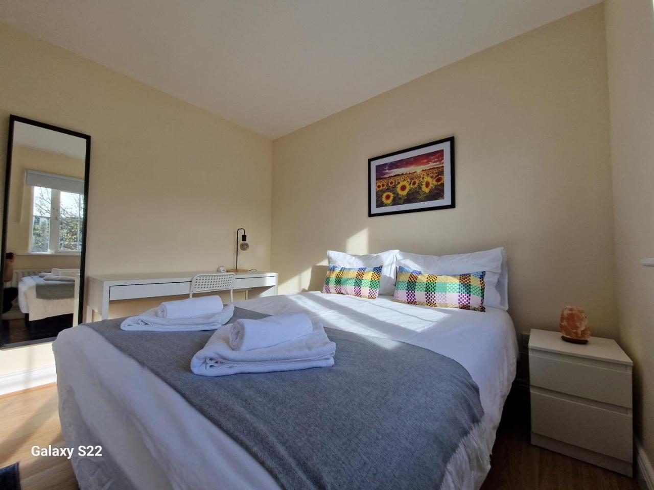 Warm Welcome Rooms