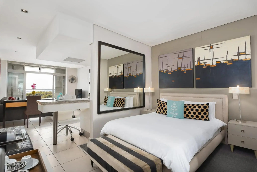 Zeno stay No Loadshedding — 4-Star Luxury Hotel in Cape Town, South Africa