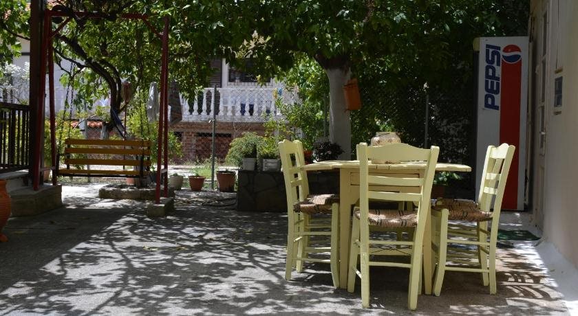 Dimitra Hotel — hotel in Kamena Vourla