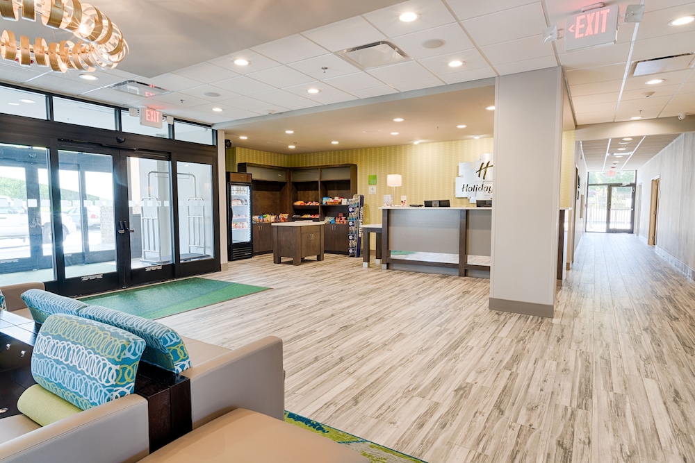 Holiday Inn Knoxville N Merchant Drive by IHG - photo 42