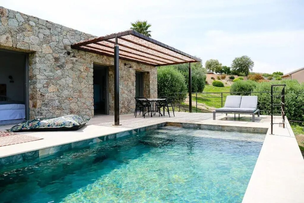 Villas U San Daniellu Villas et Chambres — 4-Star Luxury Hotel in Furiani, France