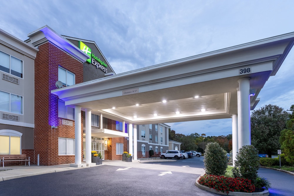 Holiday Inn Express and Suites Vineland Millville by IHG — hotel in Vineland