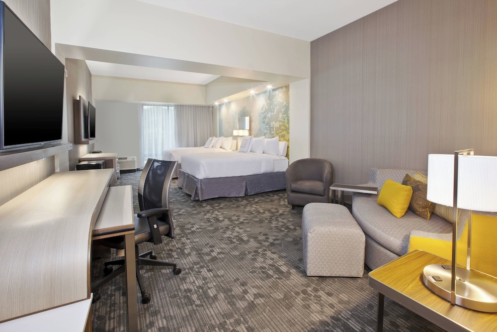 Courtyard by Marriott St. Joseph Benton Harbor - photo 13