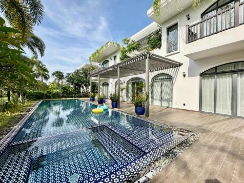 Bellevue west Phu Quoc 4BR beachfront Villa with private swimming pool — 4-Star Luxury Hotel in Phu Quoc, Vietnam