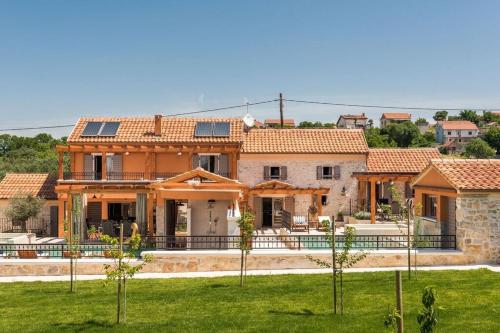 Villa Hirundo Rustica — 5-Star Luxury Hotel in Skradin, Croatia