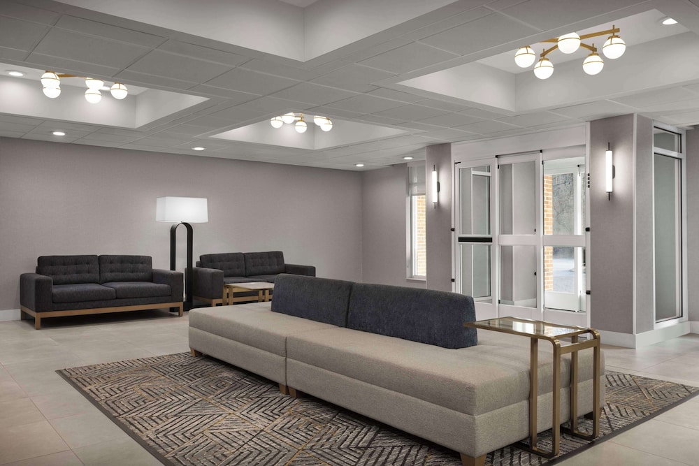 Homewood Suites by Hilton Nashville Airport - photo 2