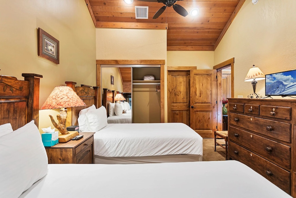Powder Run 2 Bedroom Condo By All Seasons Resort Lodging - photo 12