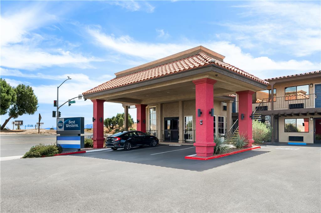 Best Western Desert Villa Inn - featured photo