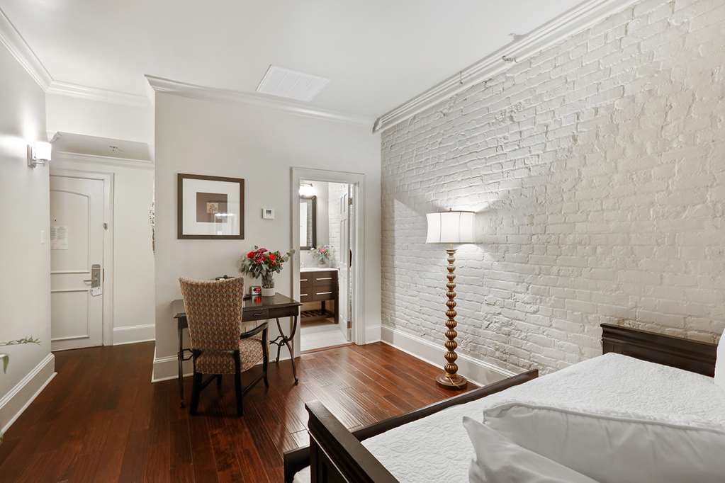 La Galerie French Quarter Hotel - photo 15