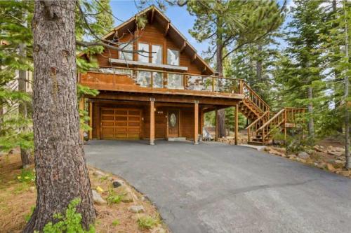 Incline Village Getaway — 4-Star Luxury Hotel in Incline Village, United States