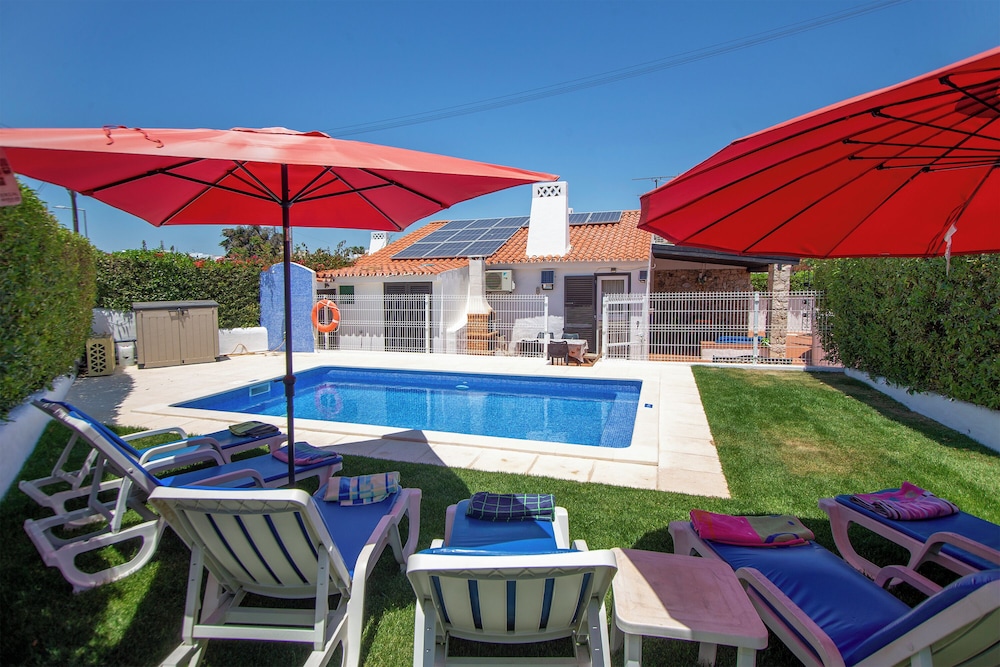 Lotus Villa Praia da Oura Albufeira — 4-Star Luxury Hotel in Albufeira, Portugal