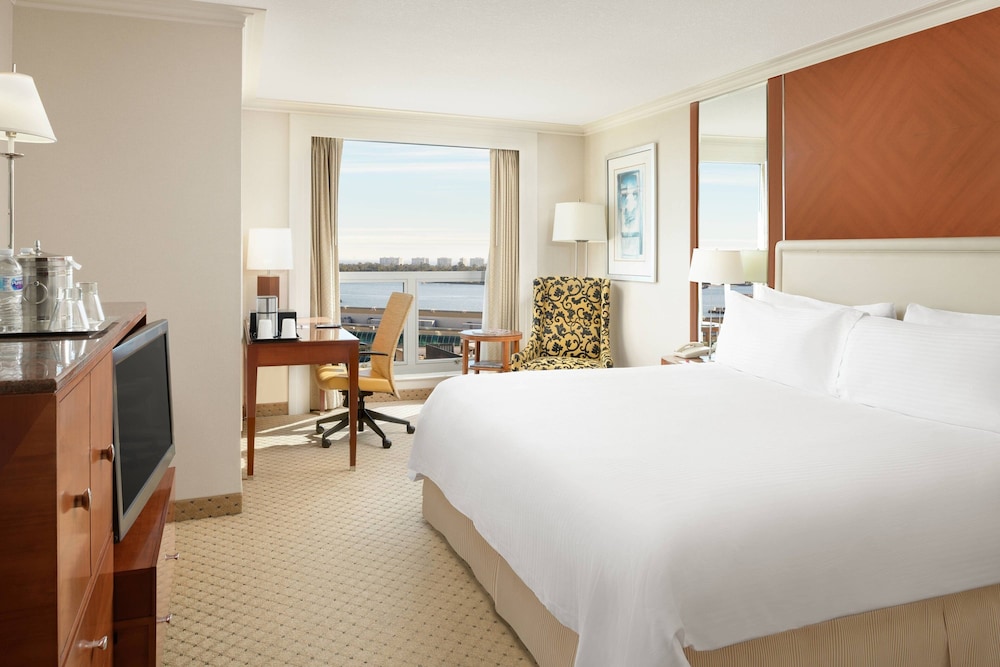San Diego Marriott Gaslamp Quarter - photo 19
