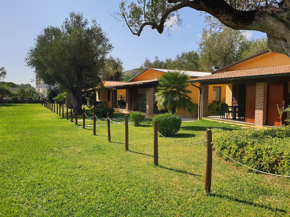 Il Rifugio - carbon neutral hotel in Centola