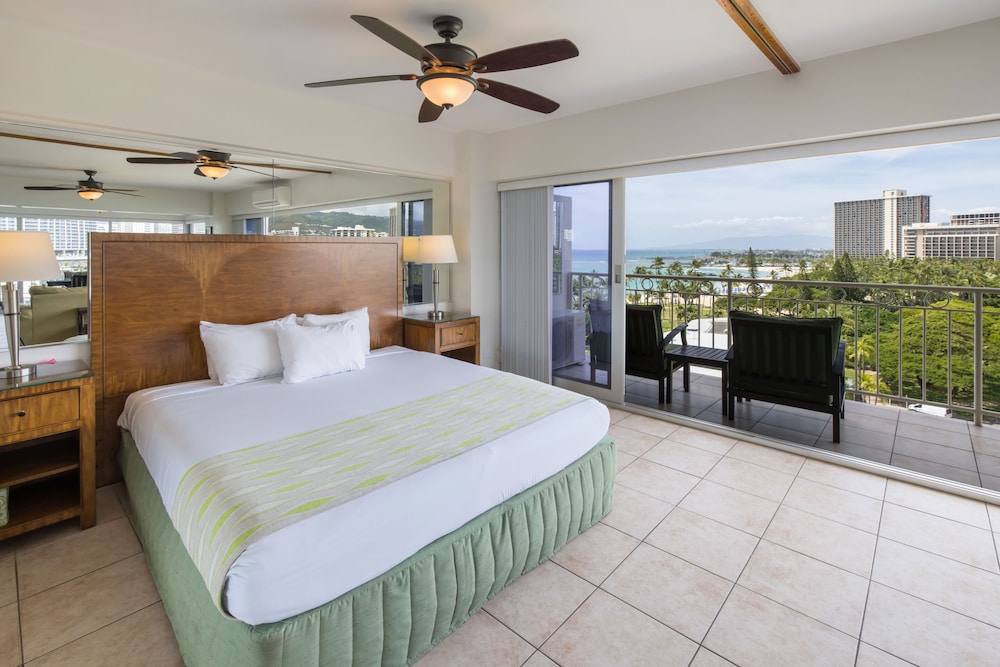 Waikiki Shore By Outrigger - photo 11