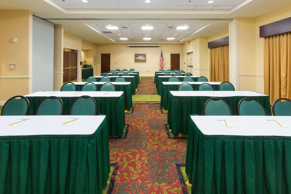 Hilton Garden Inn Daytona Beach Airport - photo 97