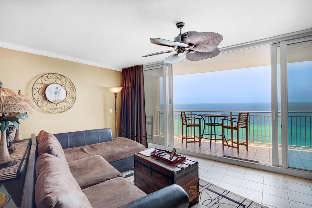 Emerald Beach 1627 - photo 10