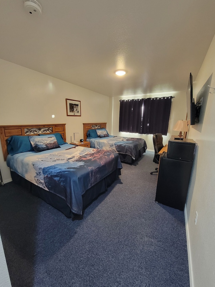 Eagle Bay Inn — Sitka — photo 4