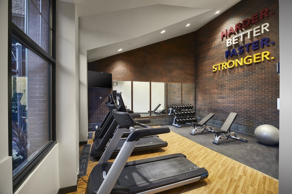 Hotel Indigo Cleveland Downtown by IHG - photo 27