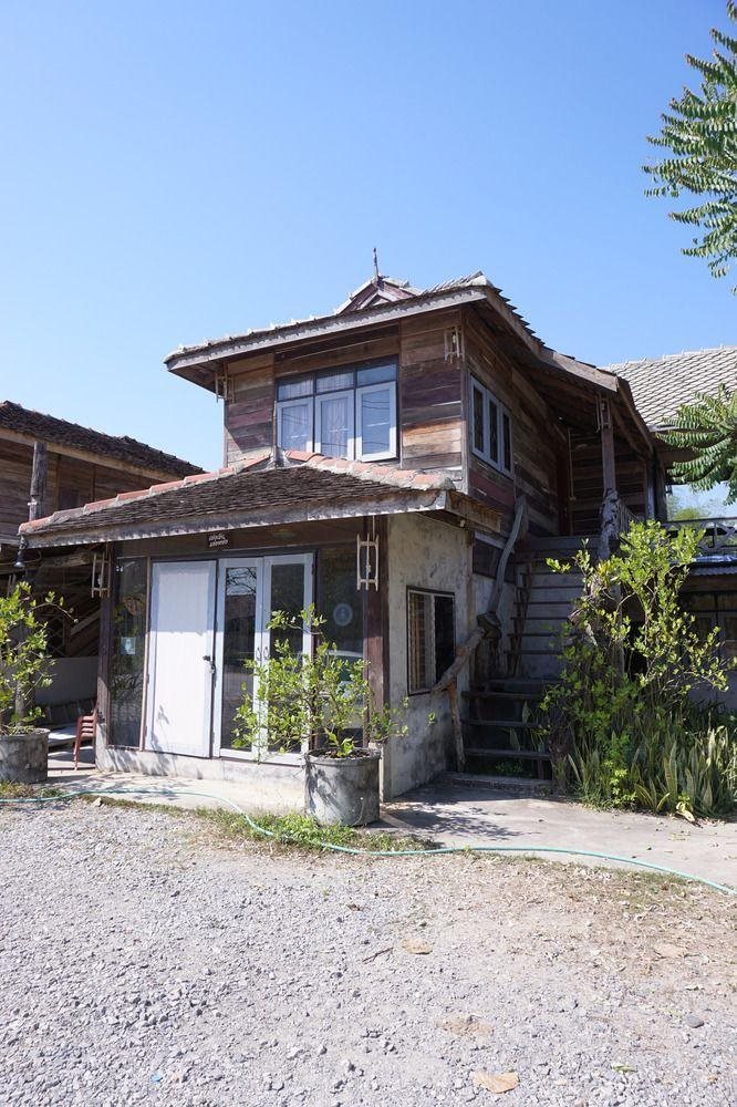 Ban Sam Lor Resort in Chiang Khan, Thailand