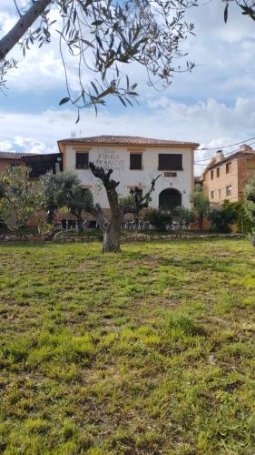 Fonda Aparicio — hotel in Fuentespalda