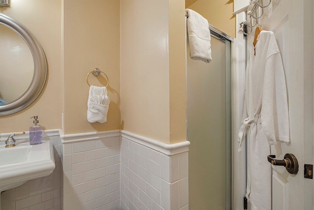 The Orenco Station Hotel - photo 122