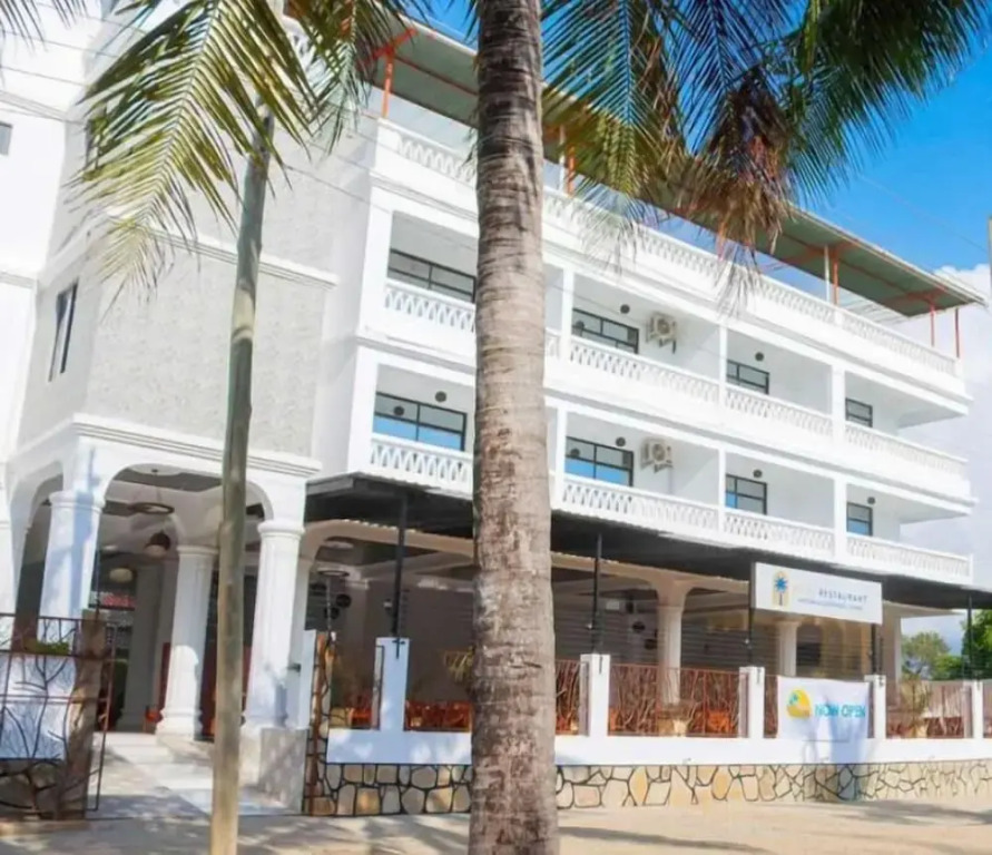 1Bedroom Apt at Golden Beach Resort in Diani in Mombasa, Kenya