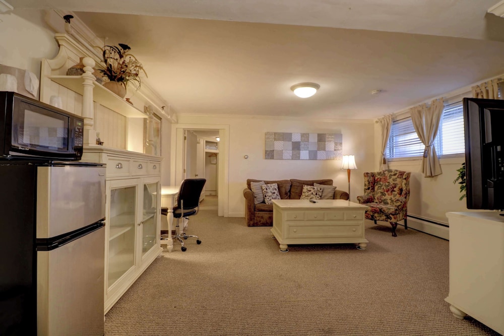 Senator Inn & Spa - photo 26