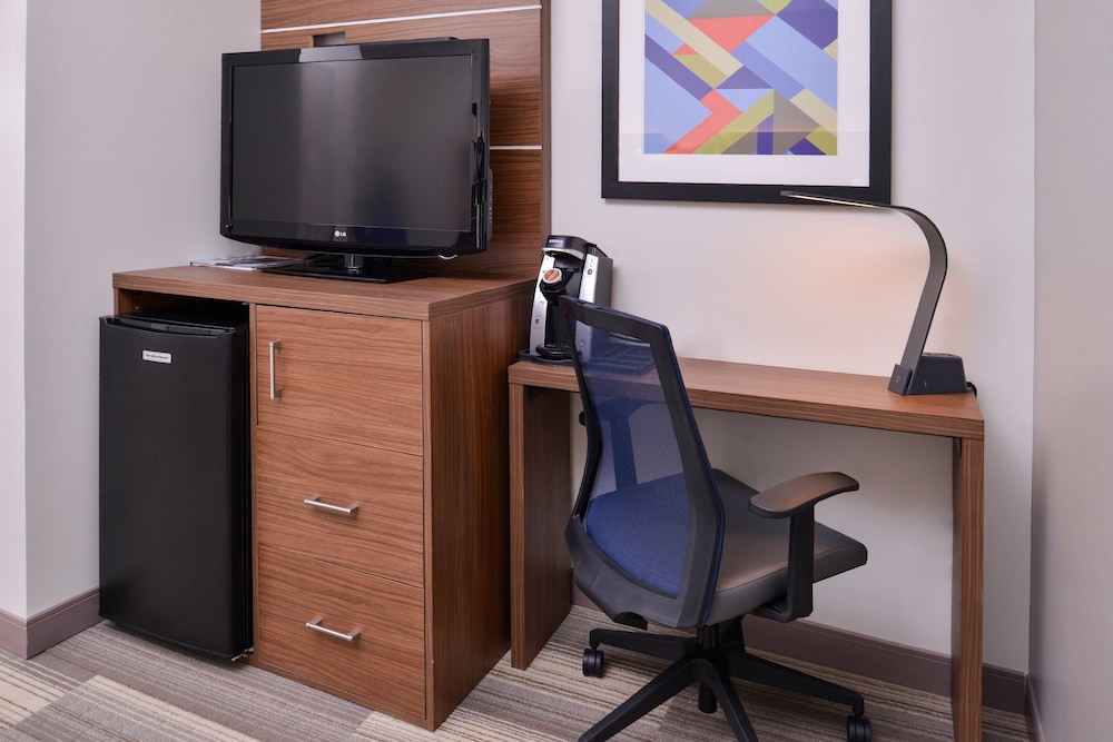 Holiday Inn Express New Orleans Arts District by IHG - photo 14