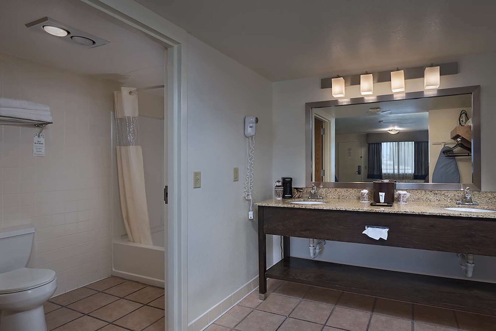 Stevens Inn - photo 20