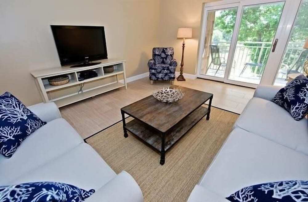 481 Plantation Club Villas at The Sea Pines Resort - photo 5