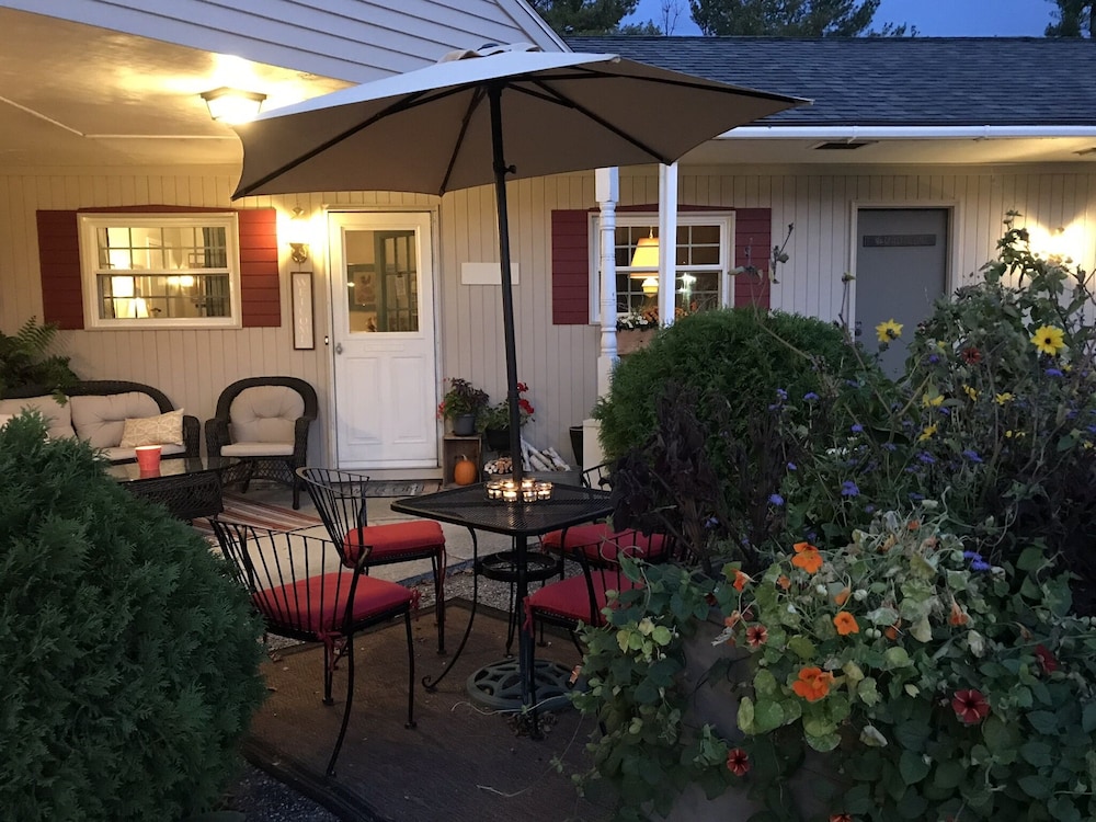 Brittany Motel - photo 59