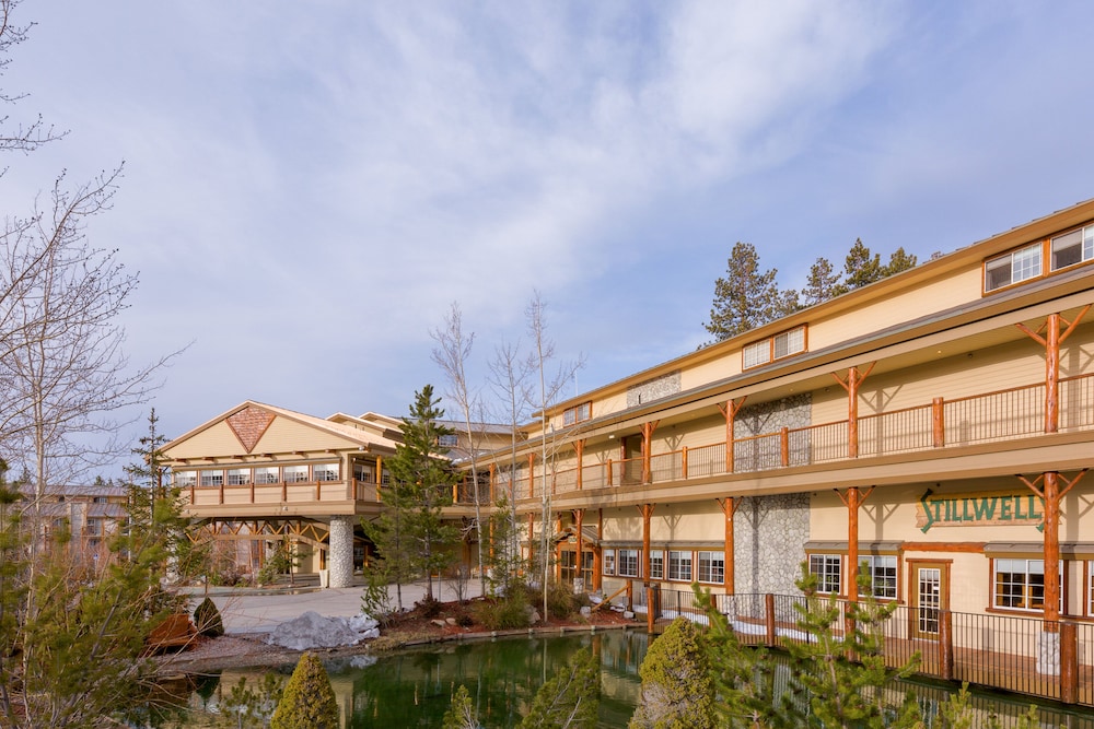 Holiday Inn Resort The Lodge At Big Bear Lake by IHG - photo 81