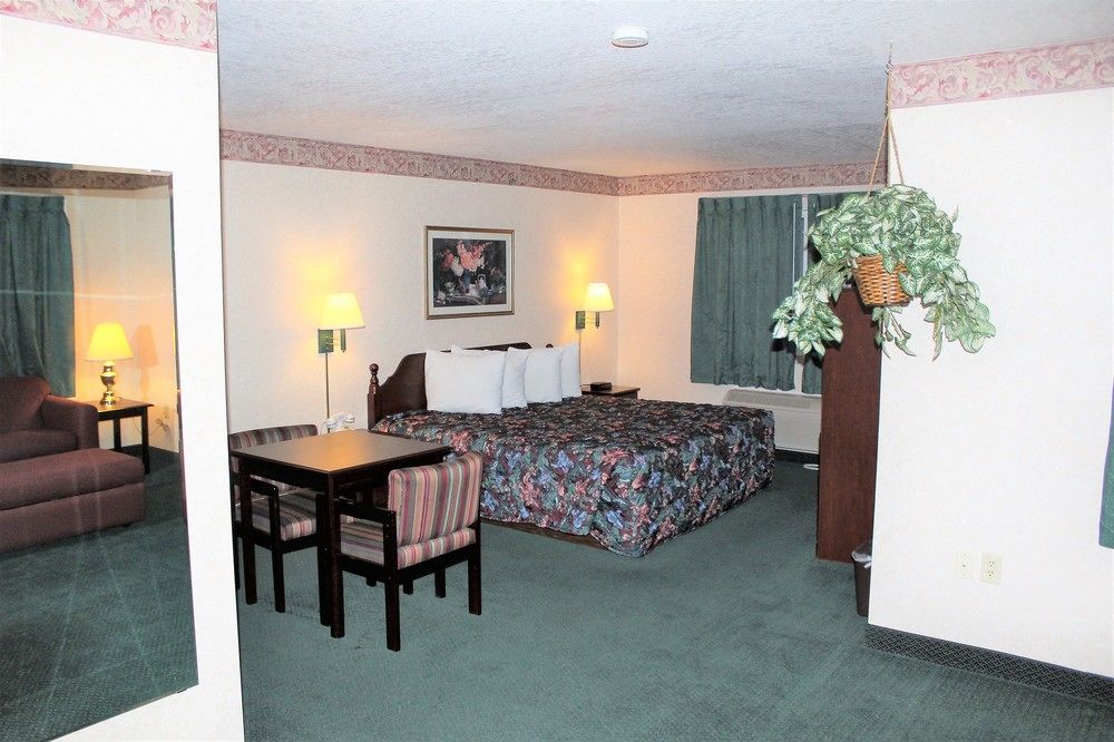Cumberland Inn & Suites - photo 14