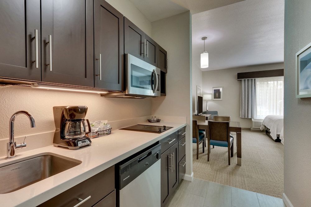 TownePlace Suites by Marriott Houston I 10 East - photo 23