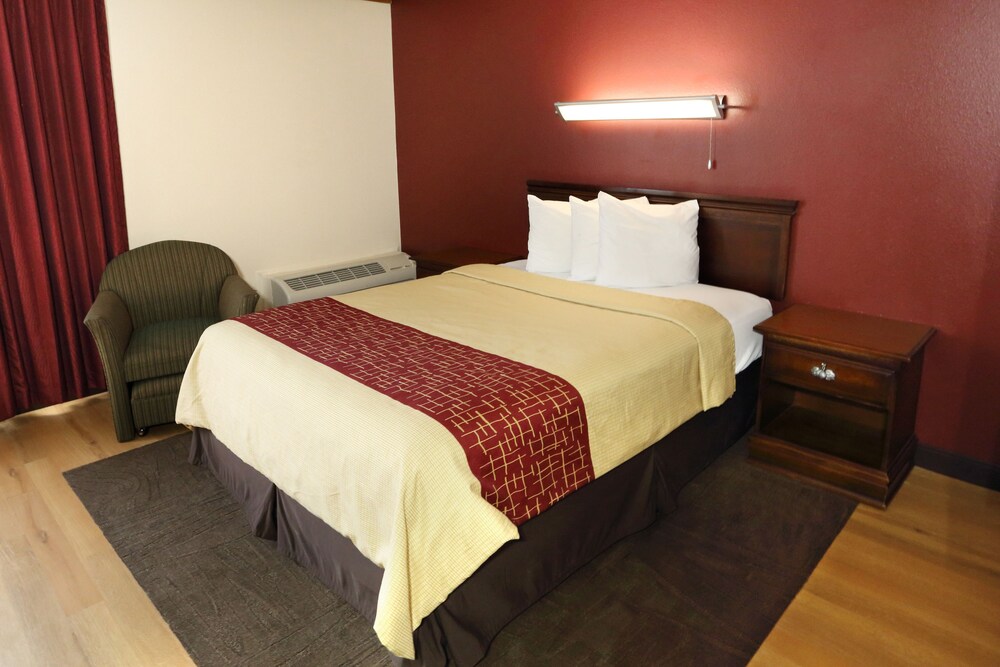 Townhouse Hotel Grand Forks - photo 6