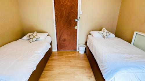 Rooms in Euston - last minute hotel in London