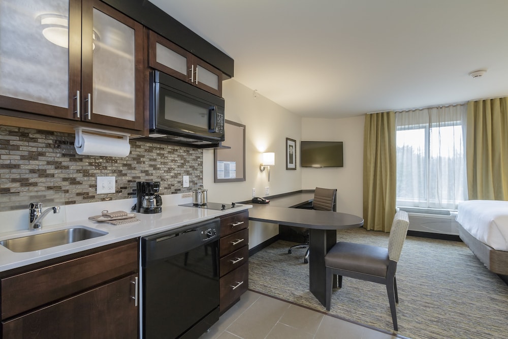 Candlewood Suites Mishawaka North by IHG - photo 13