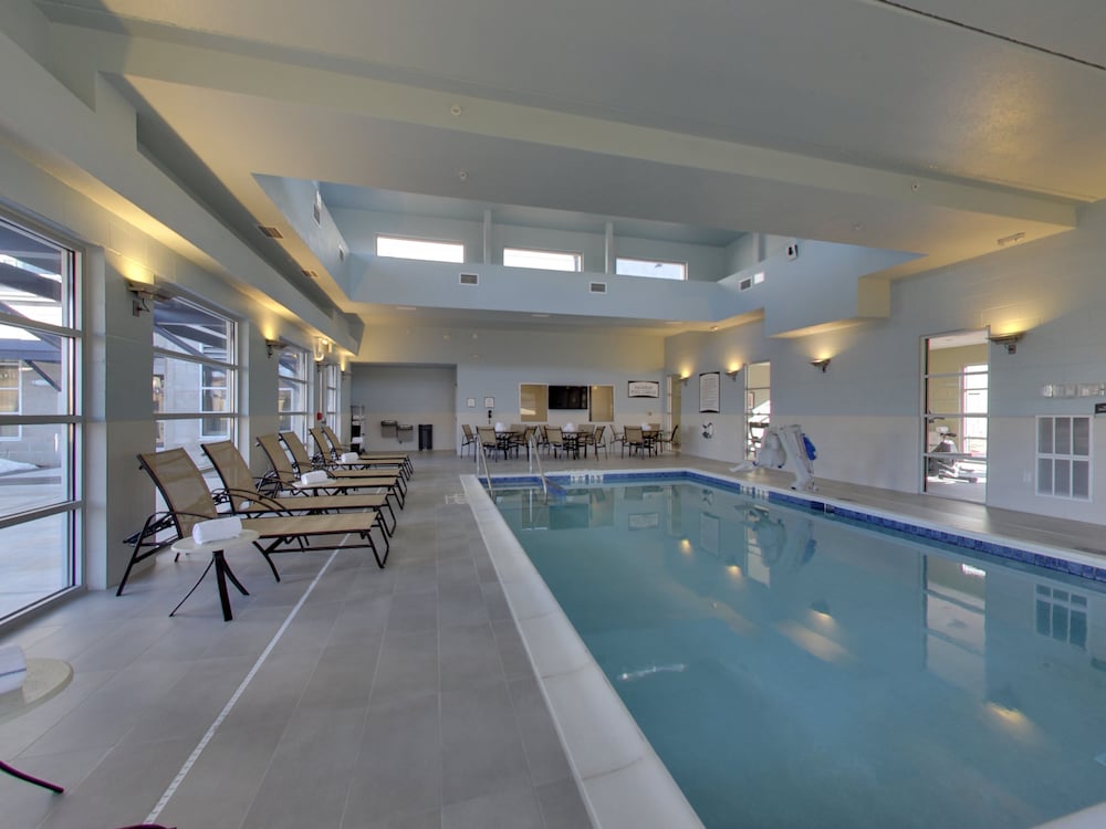 Staybridge Suites Madison Fitchburg - photo 52