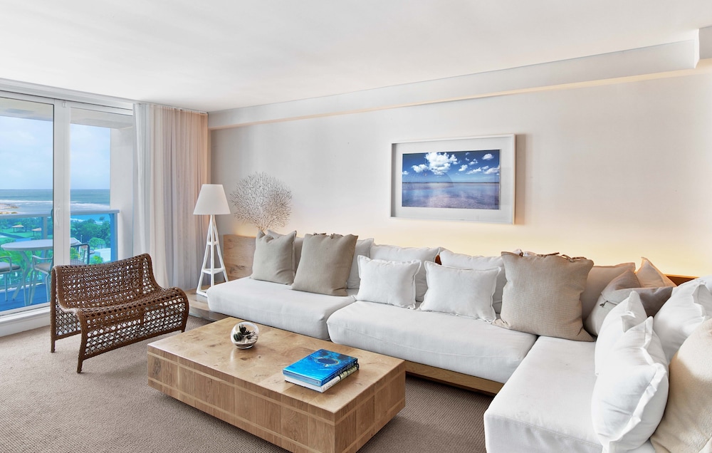 The Retreat Collection at 1 Hotel & Homes South Beach - photo 33