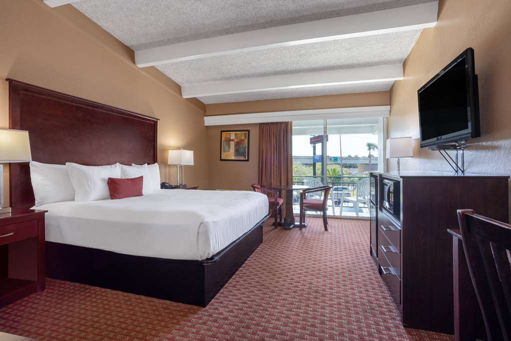 Travelodge by Wyndham Lakeland - photo 25
